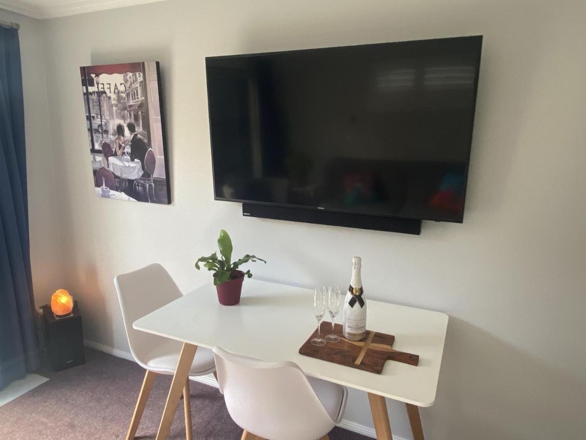 Superb Beachside Location, Private And Tranquil Apartment Mount Maunganui Exterior photo